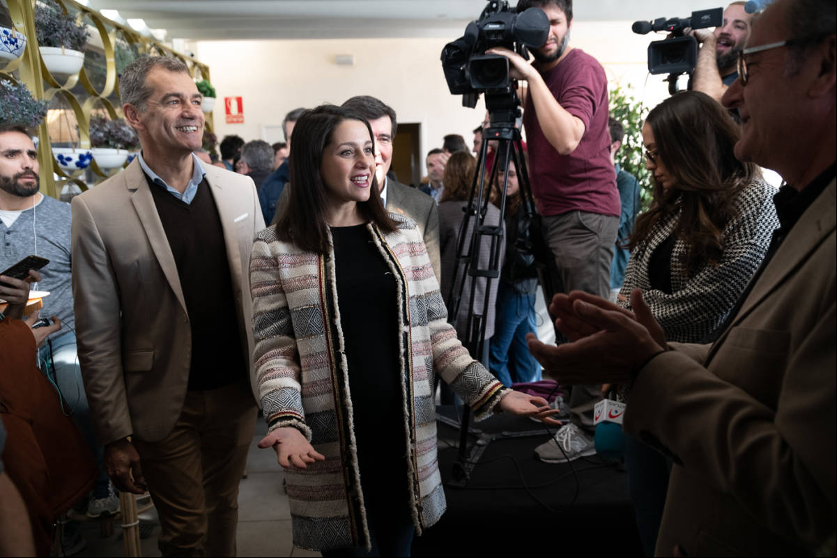 Cantó e Inés Arrimadas. Foto: KIKE TABERNER